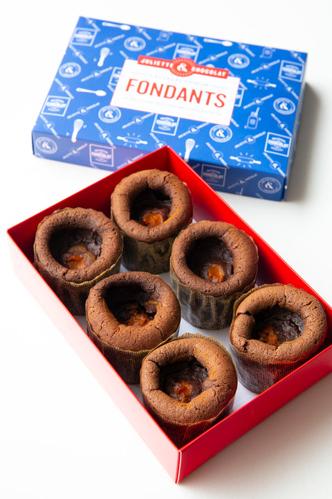 The box of 6 pumpkin fondants