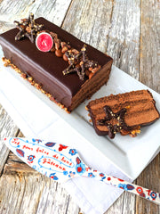 Chocolate and Caramel-Pecan Yule Log (for 8 to 10 guests)