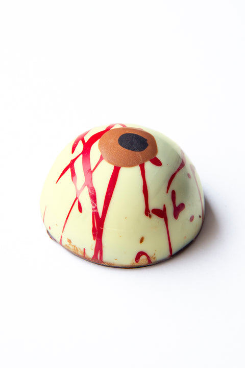 L'oeil d'Halloween fourré au praliné