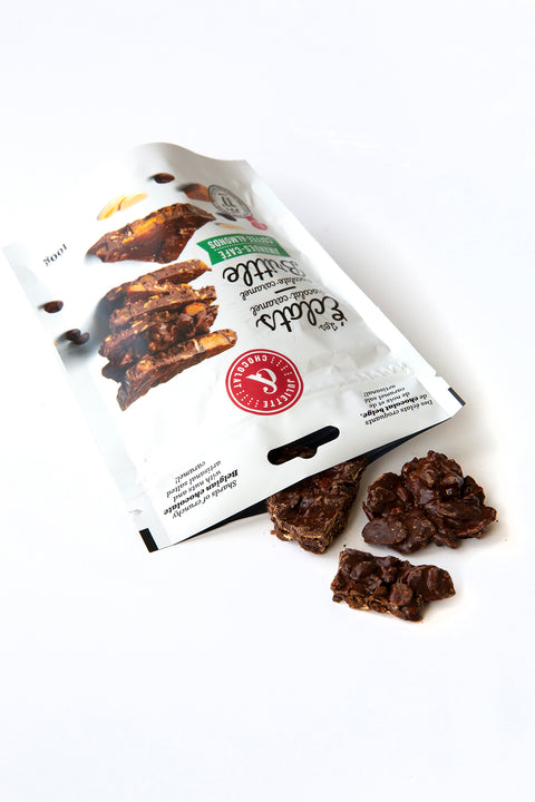 Chocolate-caramel brittle: coffee and almonds 